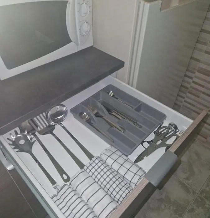 Vicolo 16 Guest House-1